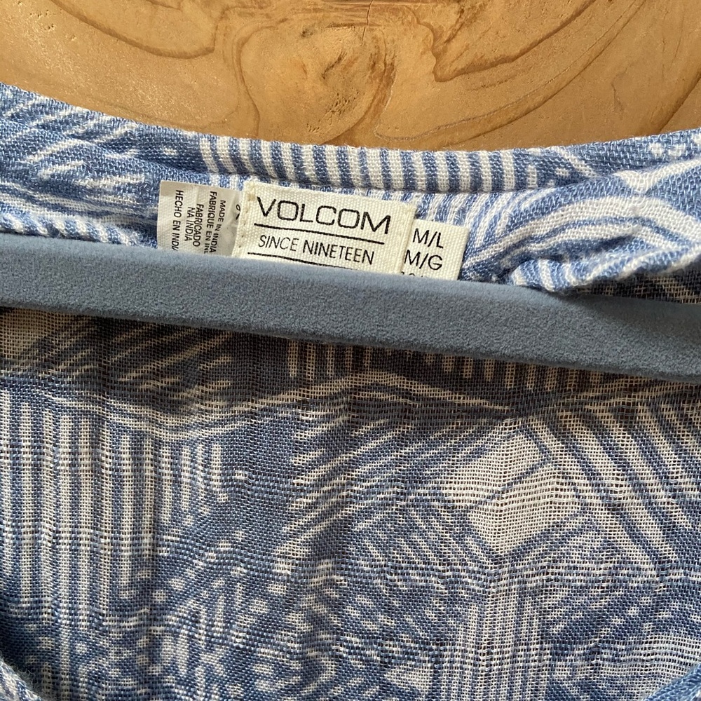Volcom Beach Dress - Picture 3 of 4